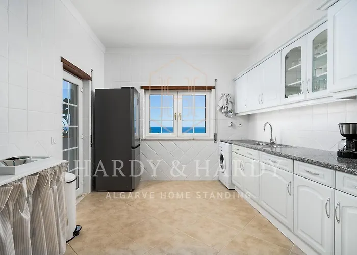 H&h - Rare Amazing With Panoramic Sea Views Near To Meia & Center Appartement Lagos