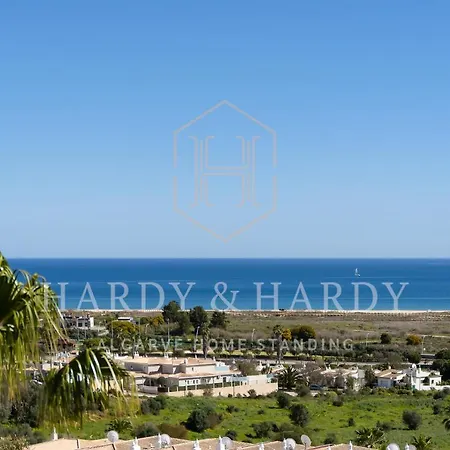 H&h - Rare Amazing With Panoramic Sea Views Near To Meia & Center Apartment