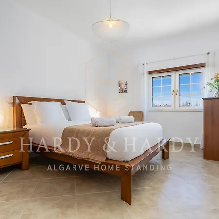 H&h - Rare Amazing With Panoramic Sea Views Near To Meia & Center